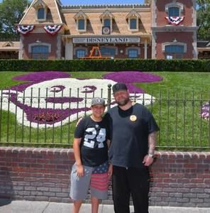 Meet your Posher, Yohotness